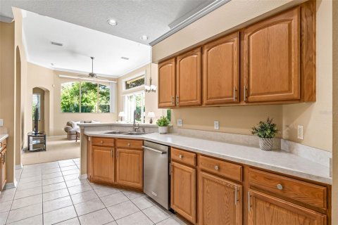 House in Valrico, Florida 4 bedrooms, 205.04 sq.m. № 1649121 - photo 17