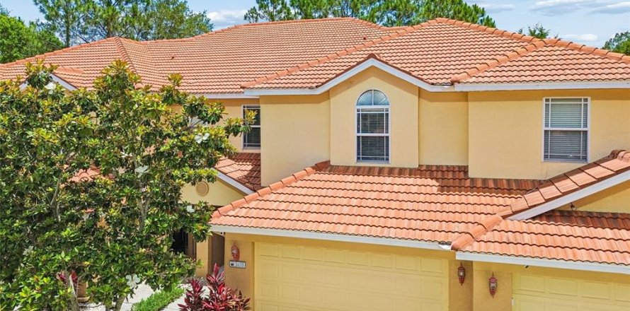 Townhouse in Tarpon Springs, Florida 3 bedrooms, 174.75 sq.m. № 2130929