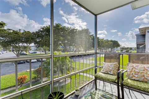 Condominio en venta en Hollywood, Florida, 2 dormitorios, 83.52 m2 № 1990757 - foto 4