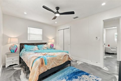 Casa en venta en Seminole, Florida, 4 dormitorios, 122.26 m2 № 2383861 - foto 18