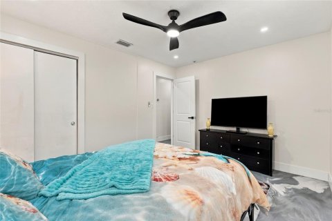 Casa en venta en Seminole, Florida, 4 dormitorios, 122.26 m2 № 2383861 - foto 17