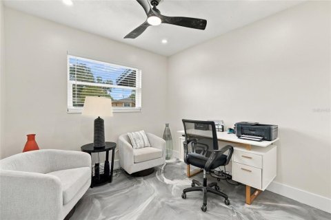 Casa en venta en Seminole, Florida, 4 dormitorios, 122.26 m2 № 2383861 - foto 15