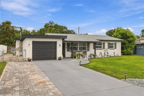 Casa en venta en Seminole, Florida, 4 dormitorios, 122.26 m2 № 2383861 - foto 3