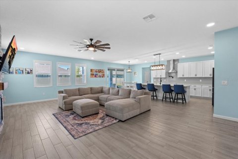 Villa ou maison à vendre à Oviedo, Floride: 5 chambres, 456.52 m2 № 1640312 - photo 8