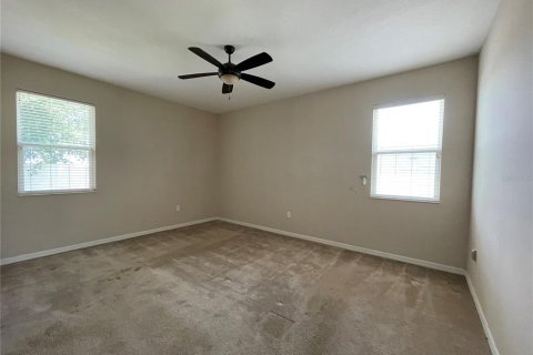 House in Clermont, Florida 4 bedrooms, 248.05 sq.m. № 2141025 - photo 14