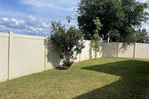 House in Clermont, Florida 4 bedrooms, 248.05 sq.m. № 2141025 - photo 25
