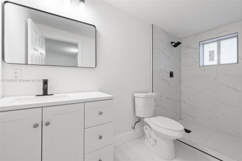Casa en venta en Hollywood, Florida, 3 dormitorios, 154.68 m2 № 1891171 - foto 14