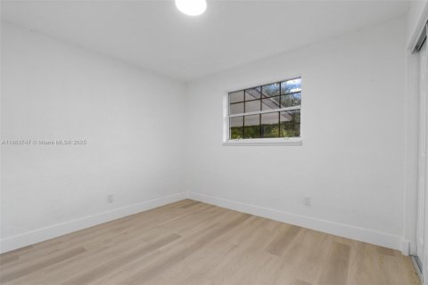Casa en venta en Hollywood, Florida, 3 dormitorios, 154.68 m2 № 1891171 - foto 8