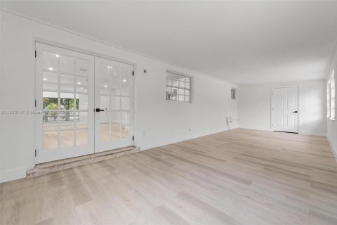 Casa en venta en Hollywood, Florida, 3 dormitorios, 154.68 m2 № 1891171 - foto 24