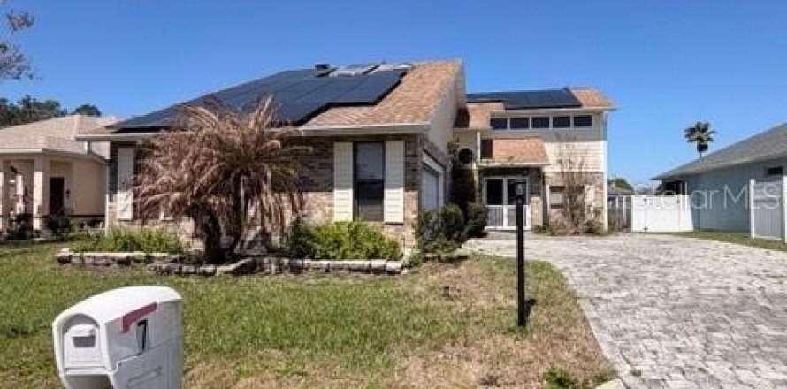 Villa ou maison à Palm Coast, Floride 2 chambres, 202.16 m2 № 2291569