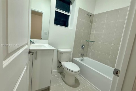 Touwnhouse à louer à Homestead, Floride: 3 chambres, 123.93 m2 № 2001321 - photo 20