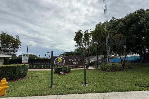 Touwnhouse à louer à Homestead, Floride: 3 chambres, 123.93 m2 № 2001321 - photo 26