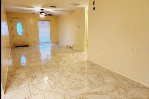 Villa ou maison à vendre à Valrico, Floride: 3 chambres, 110.37 m2 № 1784305 - photo 6