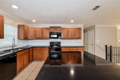 Casa en alquiler en Apopka, Florida, 5 dormitorios, 140.47 m2 № 1913619 - foto 4