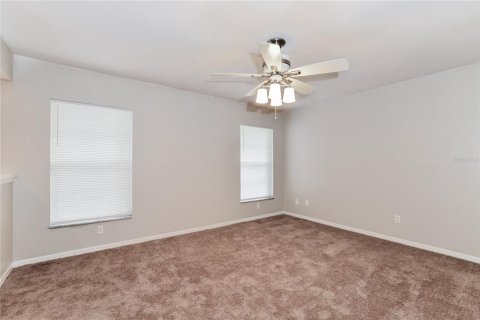 Casa en alquiler en Apopka, Florida, 5 dormitorios, 140.47 m2 № 1913619 - foto 7
