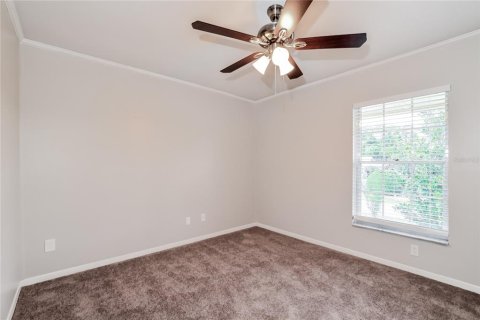 Casa en alquiler en Apopka, Florida, 5 dormitorios, 140.47 m2 № 1913619 - foto 12