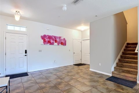Townhouse in Tampa, Florida 3 bedrooms, 176.24 sq.m. № 2221388 - photo 7