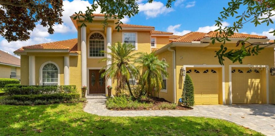 House in Longwood, Florida 4 bedrooms, 334.08 sq.m. № 1765660