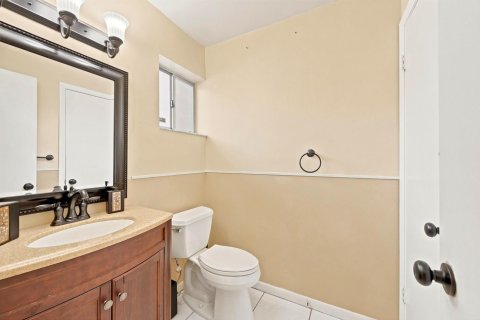 Touwnhouse à vendre à North Lauderdale, Floride: 2 chambres, 115.38 m2 № 2190563 - photo 14