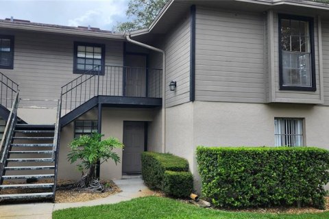 Condo in Tampa, Florida, 2 bedrooms  № 1900159 - photo 9