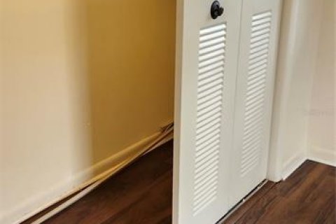 Condo in Tampa, Florida, 2 bedrooms  № 1900159 - photo 5