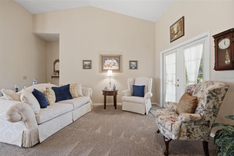 House in Land O' Lakes, Florida 4 bedrooms, 186.64 sq.m. № 2203248 - photo 11