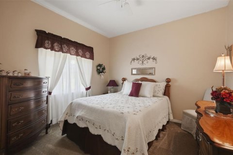 House in Land O' Lakes, Florida 4 bedrooms, 186.64 sq.m. № 2203248 - photo 24