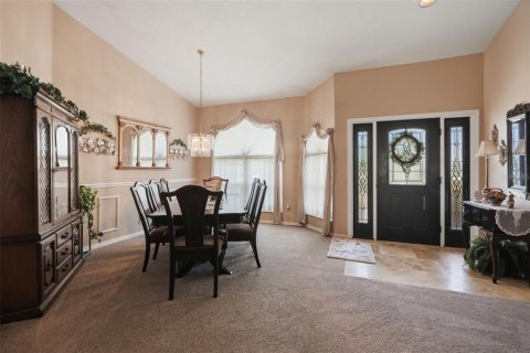 House in Land O' Lakes, Florida 4 bedrooms, 186.64 sq.m. № 2203248 - photo 7
