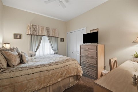 House in Land O' Lakes, Florida 4 bedrooms, 186.64 sq.m. № 2203248 - photo 27