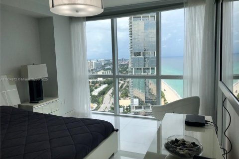 Condominio en venta en Sunny Isles Beach, Florida, 2 dormitorios, 152.64 m2 № 2020853 - foto 21