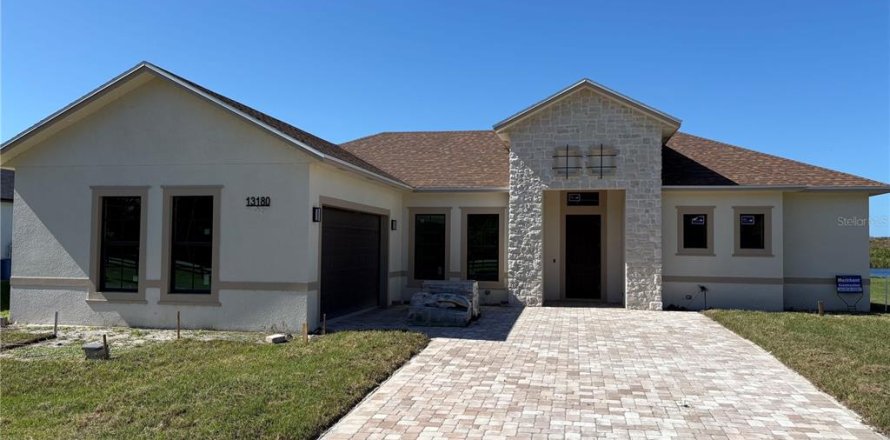 Villa ou maison à Okeechobee, Floride 3 chambres, 185.8 m2 № 2427423