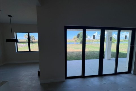 Villa ou maison à vendre à Okeechobee, Floride: 3 chambres, 185.8 m2 № 2427423 - photo 5