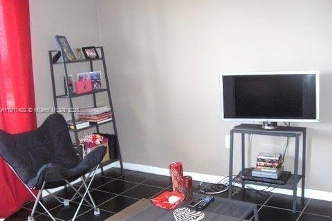 Copropriété à louer à North Bay Village, Floride: 41.43 m2 № 1967978 - photo 22