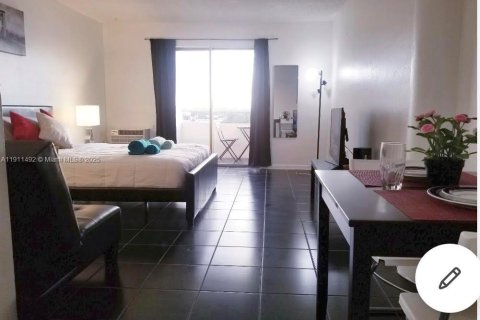 Copropriété à louer à North Bay Village, Floride: 41.43 m2 № 1967978 - photo 25