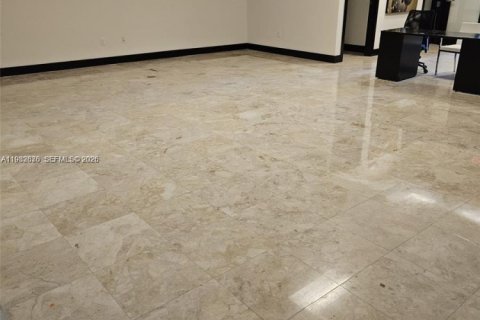 Immobilier commercial à vendre à Davie, Floride № 2049289 - photo 6