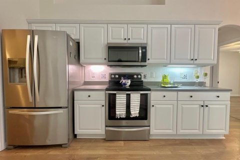 Casa en venta en Palm Coast, Florida, 3 dormitorios, 172.61 m2 № 1900436 - foto 9