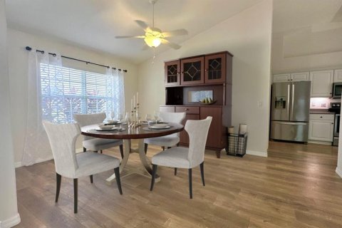 Casa en venta en Palm Coast, Florida, 3 dormitorios, 172.61 m2 № 1900436 - foto 7