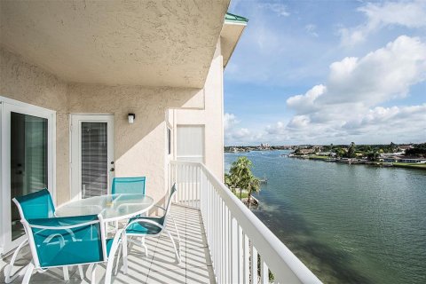 Copropriété à vendre à Saint Pete Beach, Floride: 2 chambres, 162.58 m2 № 1912675 - photo 29