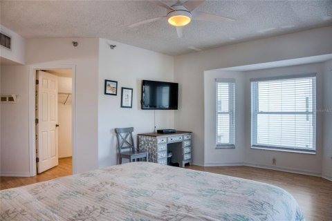 Copropriété à vendre à Saint Pete Beach, Floride: 2 chambres, 162.58 m2 № 1912675 - photo 4