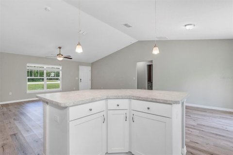 House in Dunnellon, Florida 3 bedrooms, 144.28 sq.m. № 2198314 - photo 12
