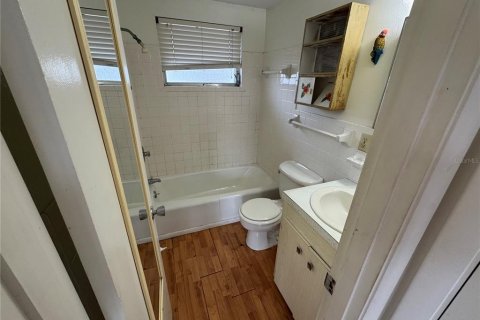Appartement à louer à Englewood, Floride: 1 chambre, 49.24 m2 № 1787667 - photo 6