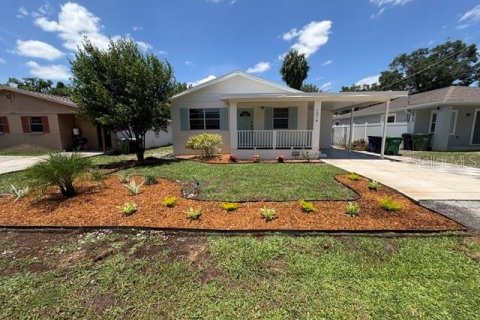 Casa en Tampa, Florida 3 dormitorios, 98.48 m2 № 2121188
