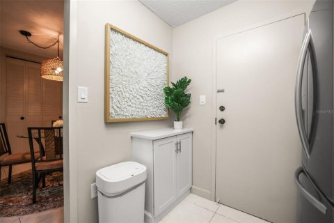 Condo in Dunedin, Florida, 2 bedrooms  № 2238135 - photo 21