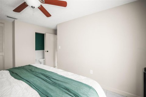 Condo in Dunedin, Florida, 2 bedrooms  № 2238135 - photo 23