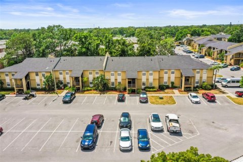 Condo in Largo, Florida, 3 bedrooms  № 1719090 - photo 2