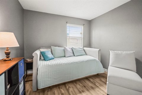 Condo in Largo, Florida, 3 bedrooms  № 1719090 - photo 25