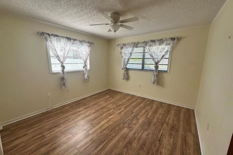 House in Lake Placid, Florida 2 bedrooms, 114.46 sq.m. № 1526772 - photo 8