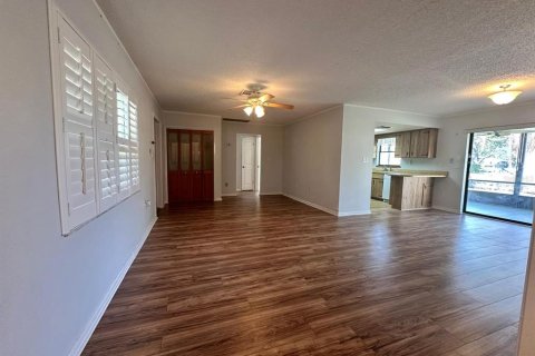 House in Lake Placid, Florida 2 bedrooms, 114.46 sq.m. № 1526772 - photo 4