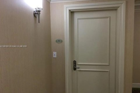 Apartment in Aventura, Florida 2 bedrooms, 121.89 sq.m. № 1892433 - photo 30