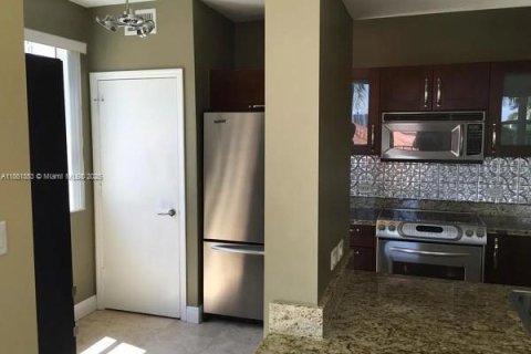 Apartment in Aventura, Florida 2 bedrooms, 121.89 sq.m. № 1892433 - photo 11
